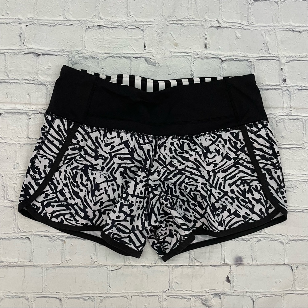 Lululemon Run Times 4 Way Stretch Black & White Athletic Shorts - Picture 2 of 5